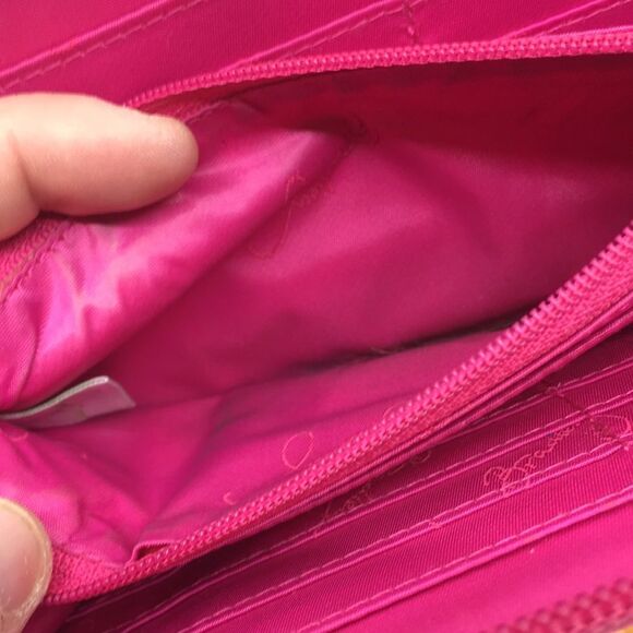 Vera Bradley Ziggy Zags Chevron Accordion Wallet - Picture 15 of 16